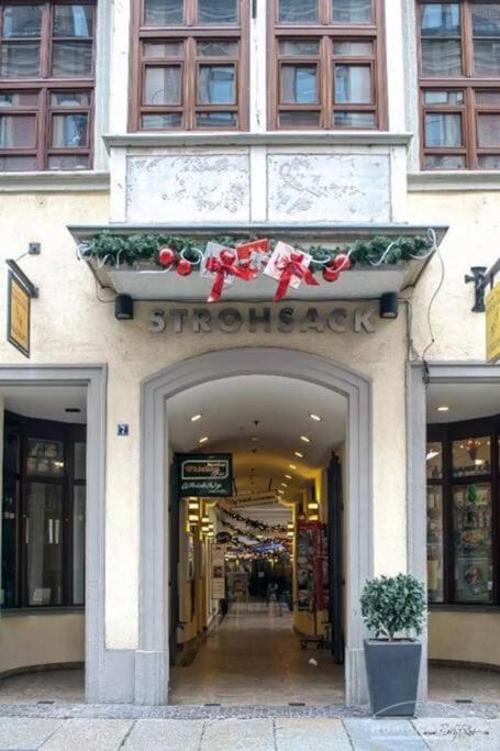 Apartment In Der Strohsackpassage - Zentrum Hbf Oper Лайпциг Екстериор снимка